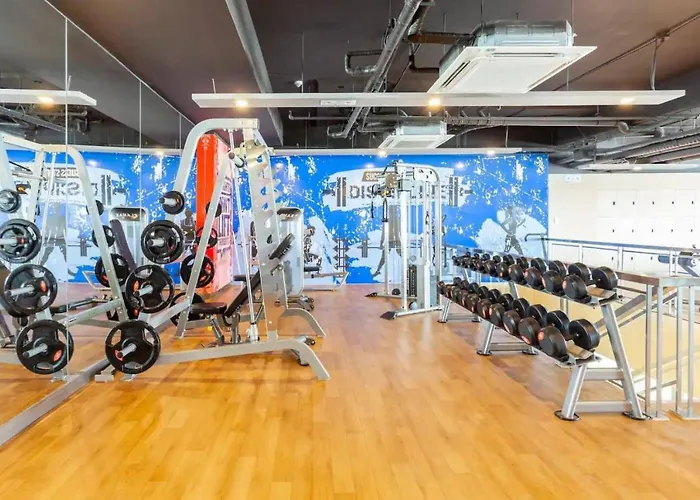 Tree Of Life Penthouse 3br W Gym Pool Sauna * Manila