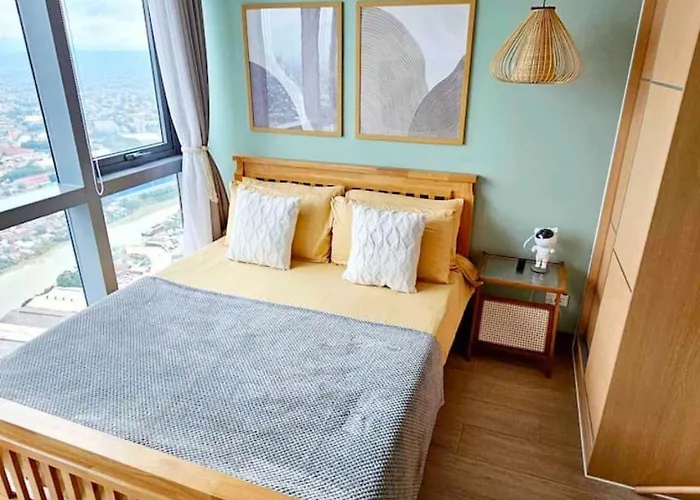 Tree Of Life Penthouse 3br W Gym Pool Sauna Manila